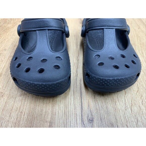 Crocs Classic Kid's US 1 Clogs Black Ankle Strap Round Toe Comfort Slip On Shoes - Picture 5 of 16
